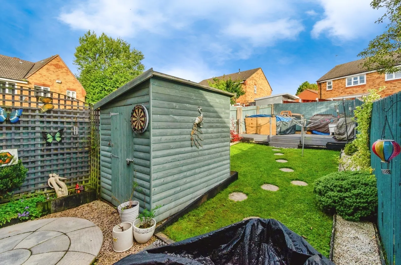 Whitethorn Close, Hednesford, Cannock, Staffordshire, WS12, photo 15