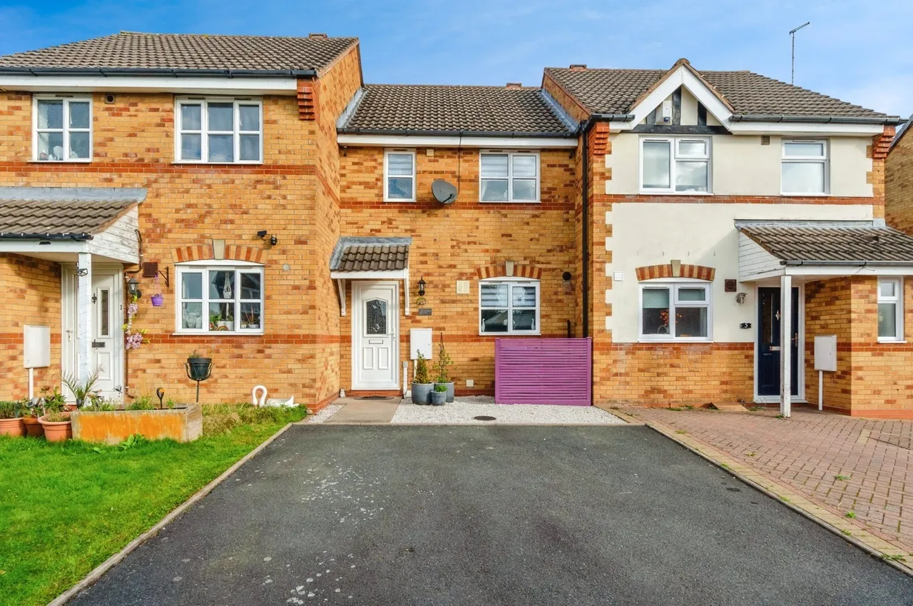 Whitethorn Close, Hednesford, Cannock, Staffordshire, WS12, photo 17