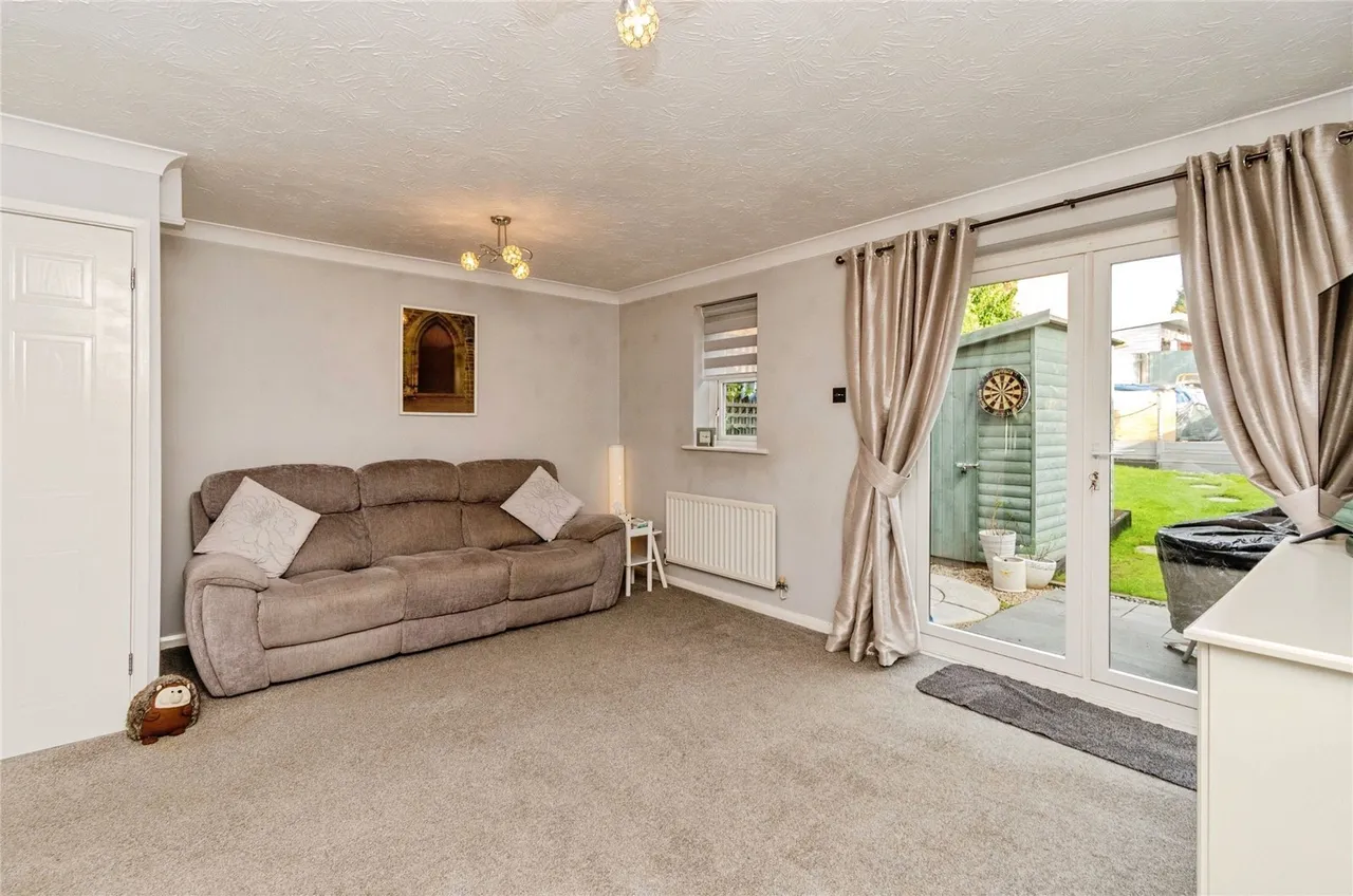 Whitethorn Close, Hednesford, Cannock, Staffordshire, WS12, photo 6