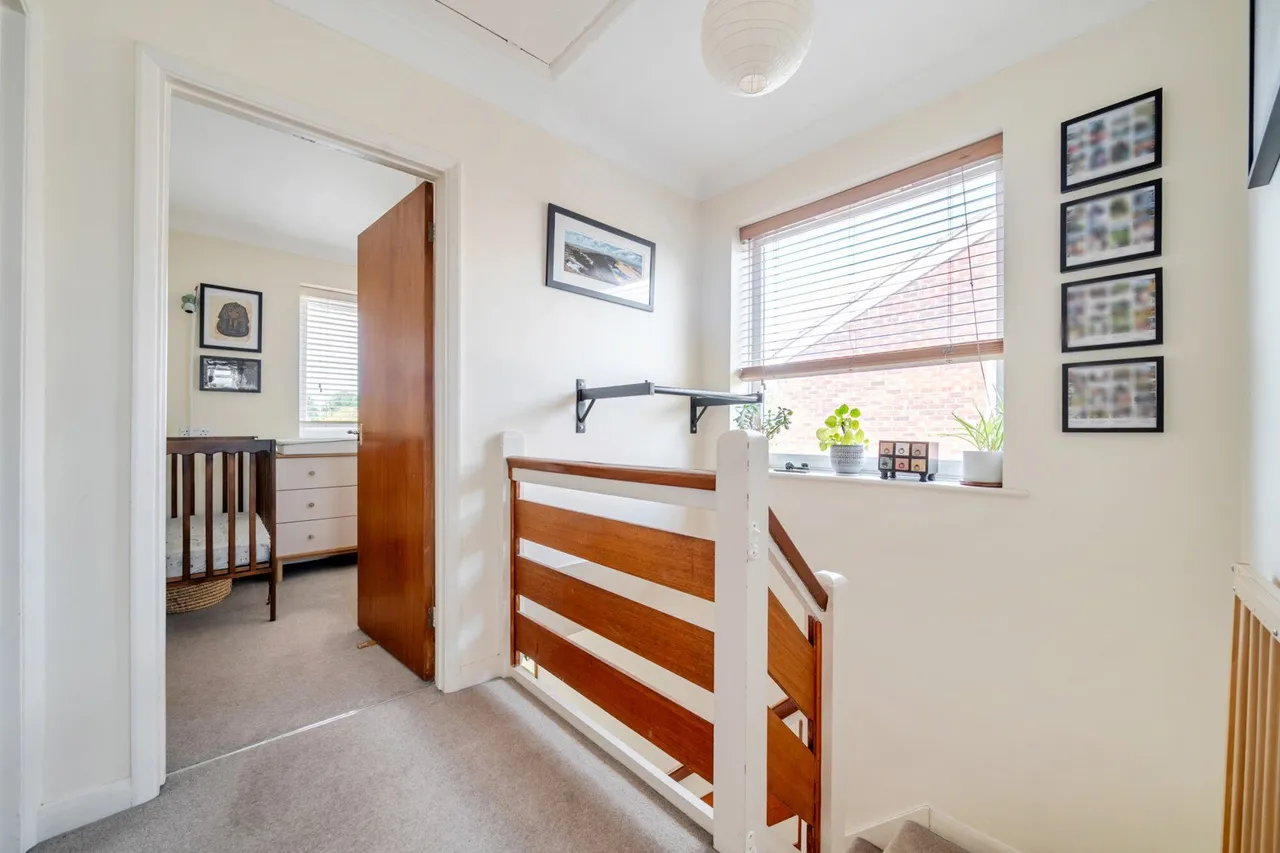 Barham Close, BR2, photo 12