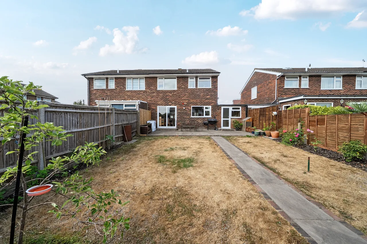 Barham Close, BR2, photo 11