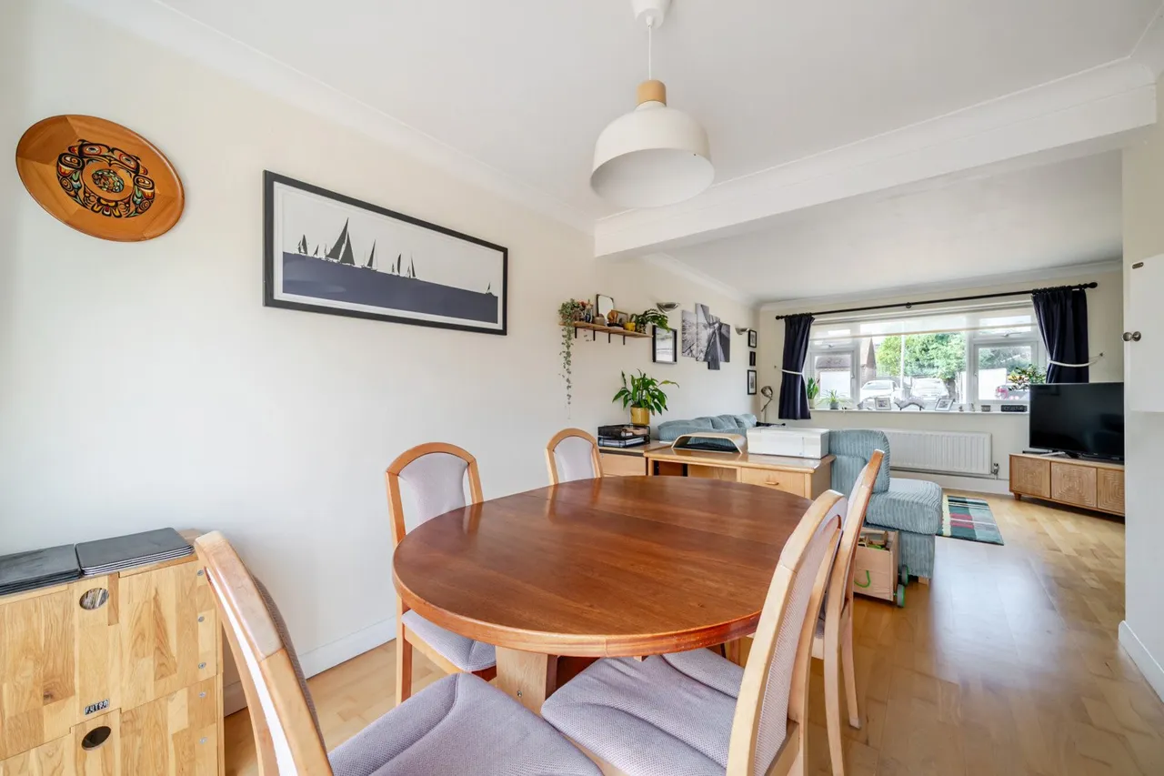 Barham Close, BR2, photo 13