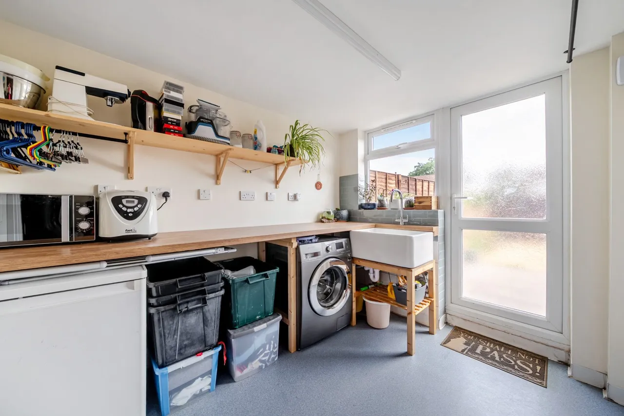 Barham Close, BR2, photo 10
