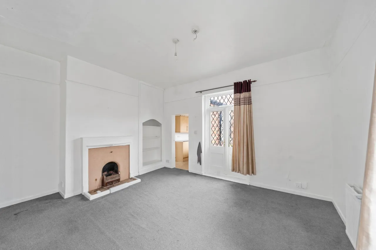 Kirkhall Lane, Leigh, Leigh, WN7 1RY, photo 3
