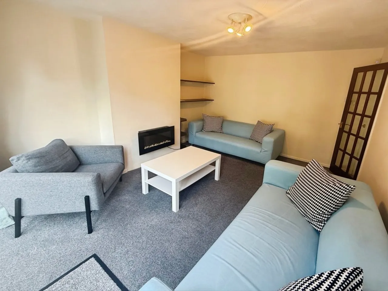 Long Meadow Way, Canterbury, photo 3
