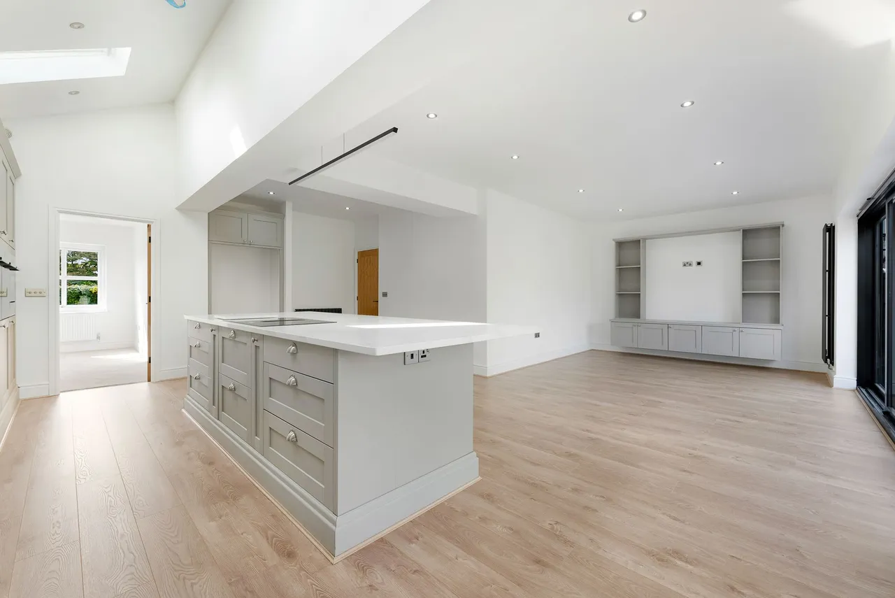 Norlands Lane, Widnes, WA8, photo 4