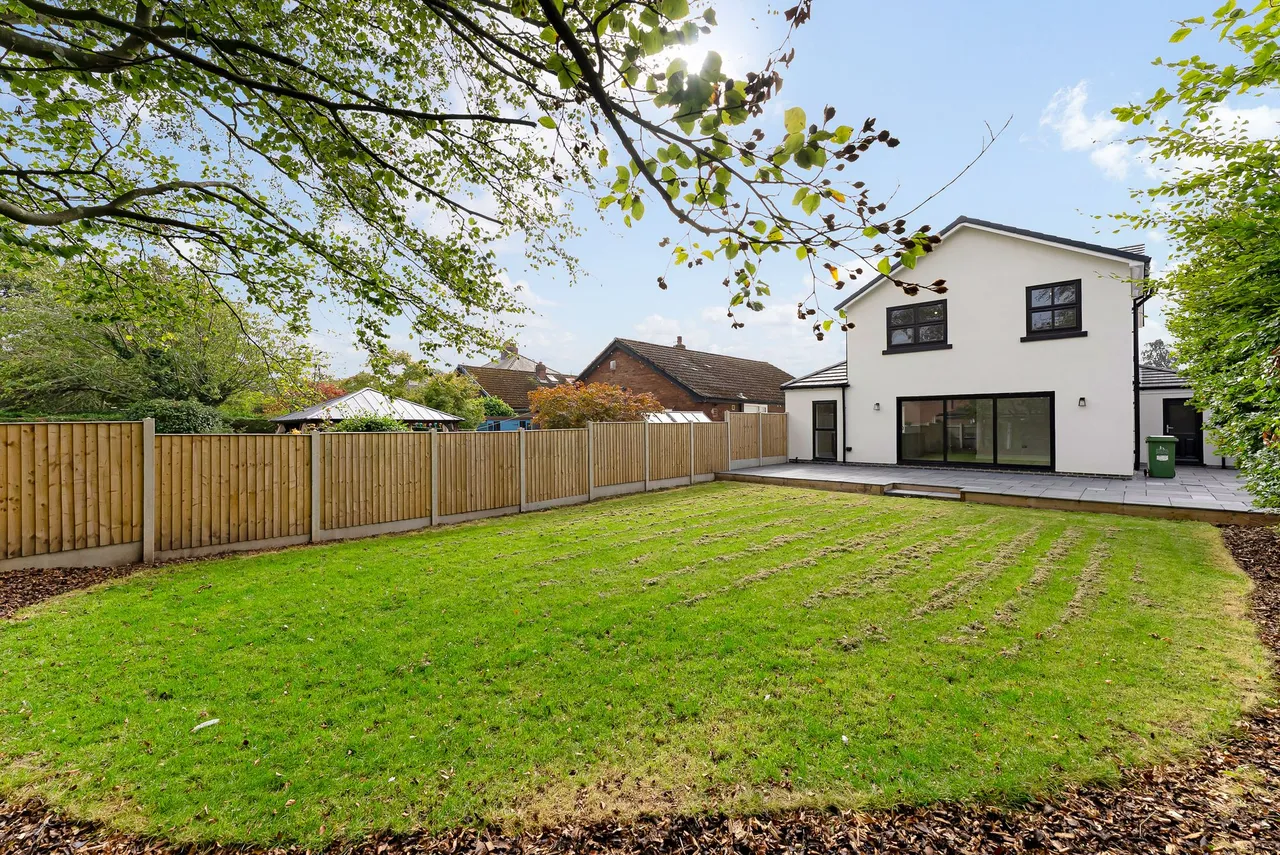 Norlands Lane, Widnes, WA8, photo 2
