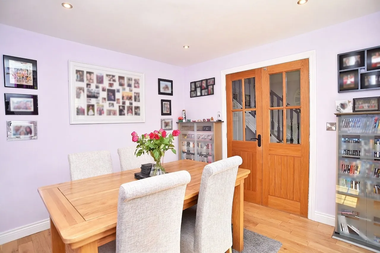 Sterling Chase, Knaresborough, HG5, photo 15