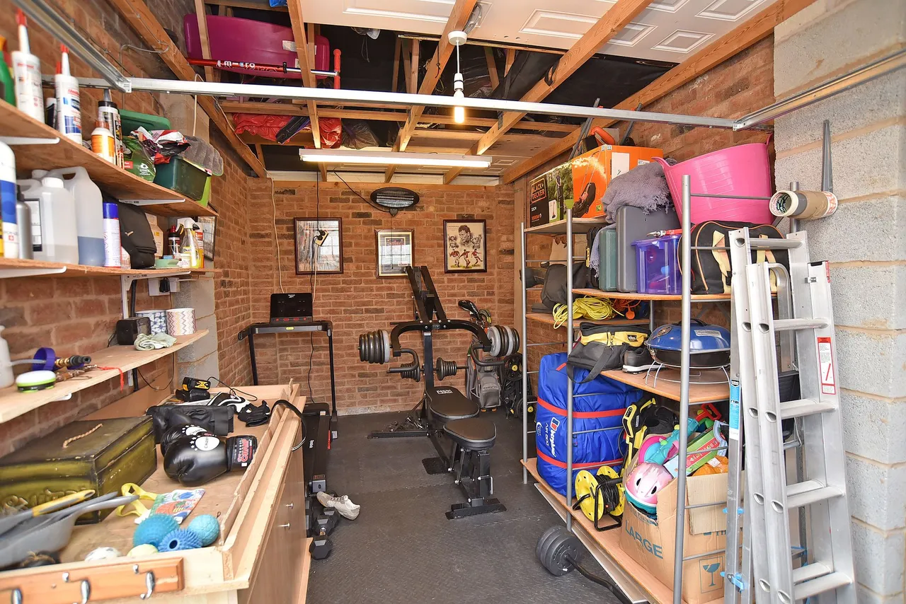 Sterling Chase, Knaresborough, HG5, photo 20