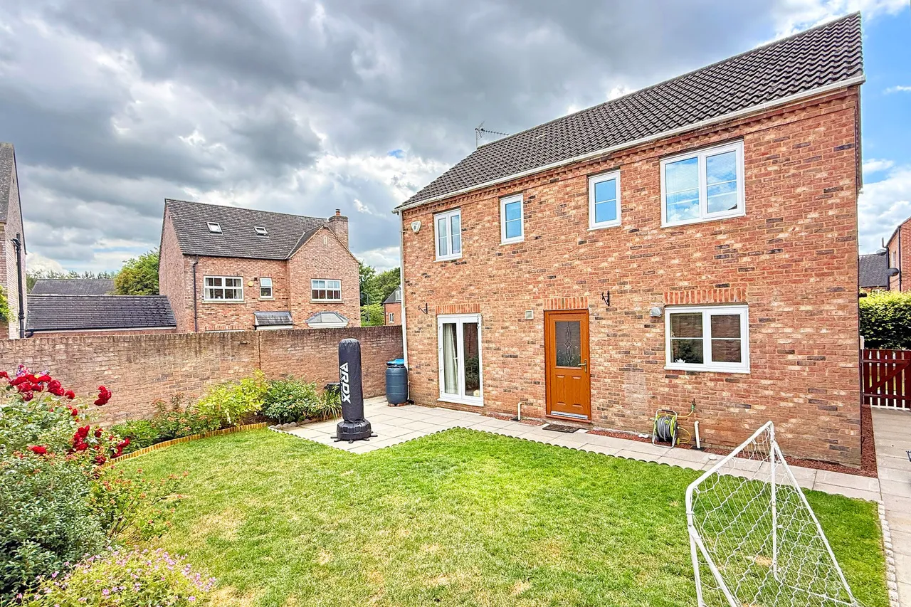 Sterling Chase, Knaresborough, HG5, photo 7