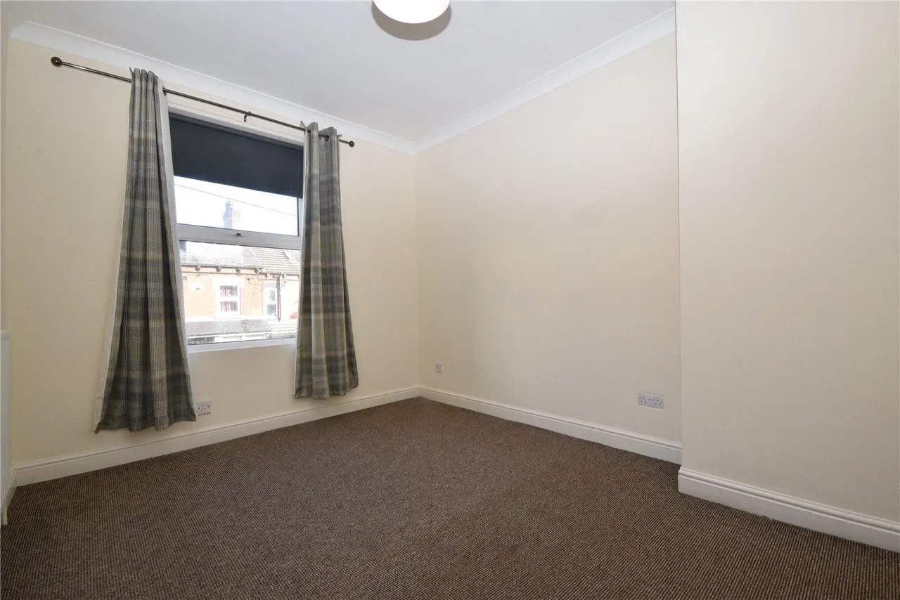 Cross Flatts Street, Beeston, LS11, photo 6