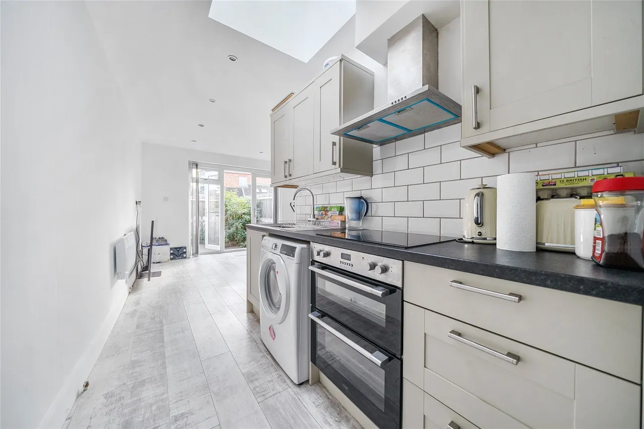 Sidcup Road, London, SE9, photo 9