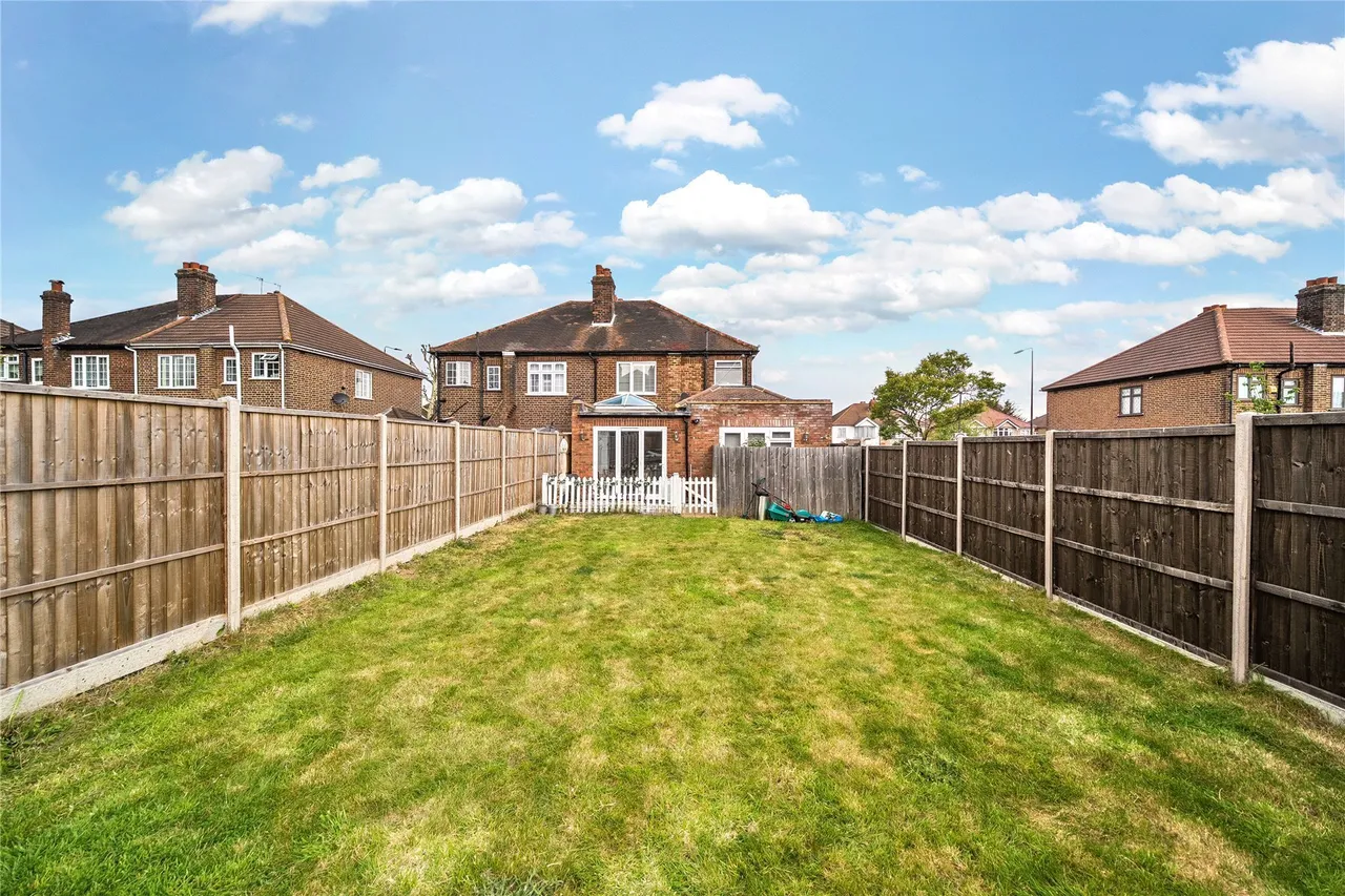 Sidcup Road, London, SE9, photo 5