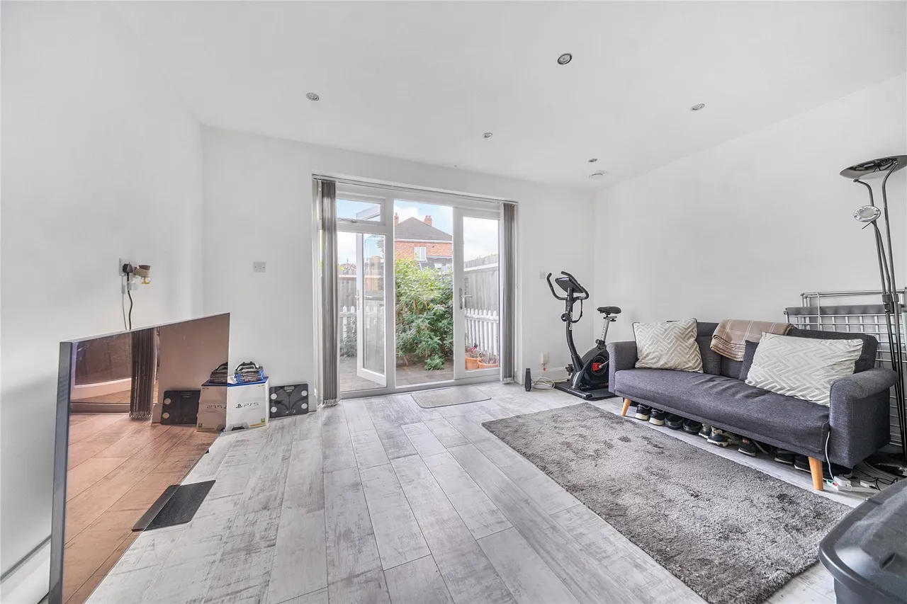Sidcup Road, London, SE9, photo 13