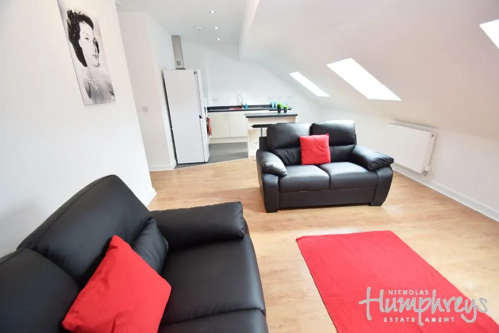 Lyme Valley Mews, Newcastle-Under-Lyme, ST5, photo 5