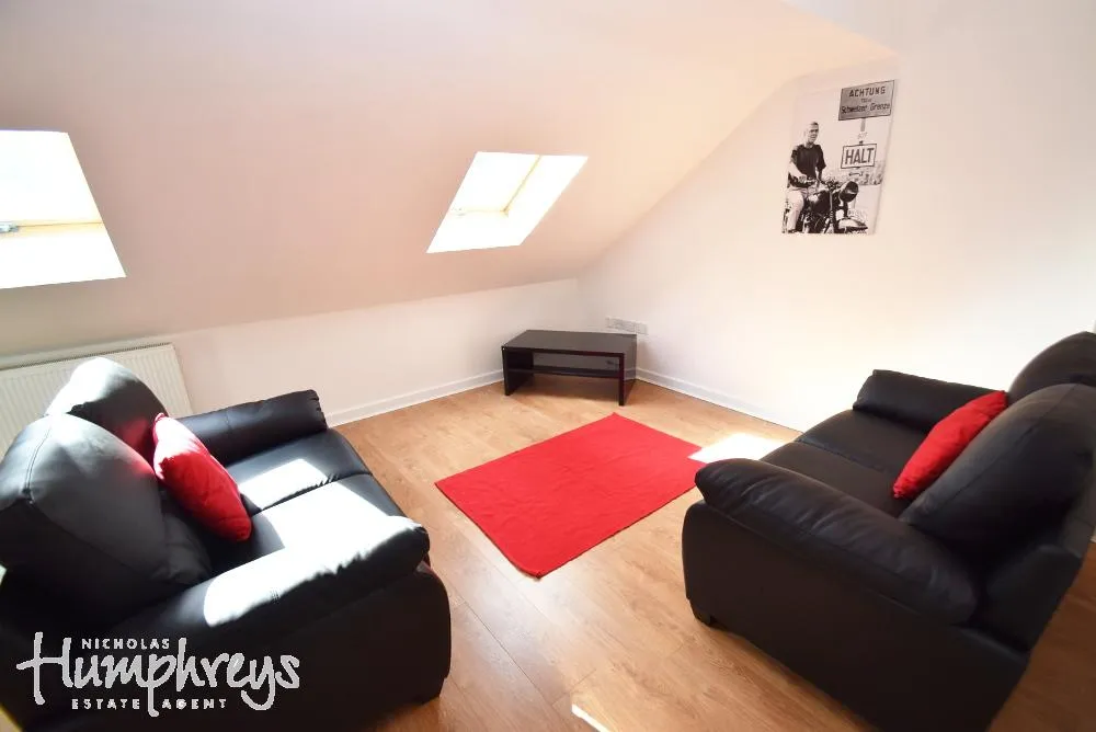 Lyme Valley Mews, Newcastle-Under-Lyme, ST5, photo 6