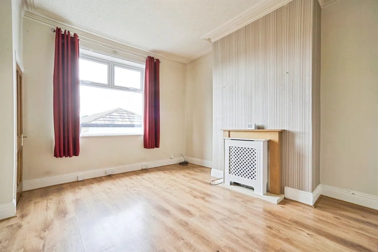 School Street, Pudsey, LS28, photo 11
