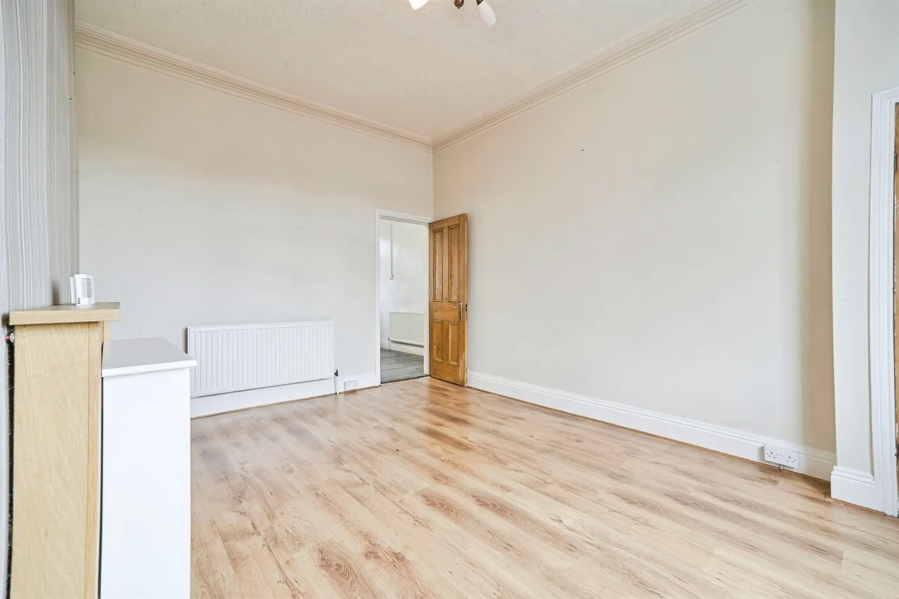 School Street, Pudsey, LS28, photo 4