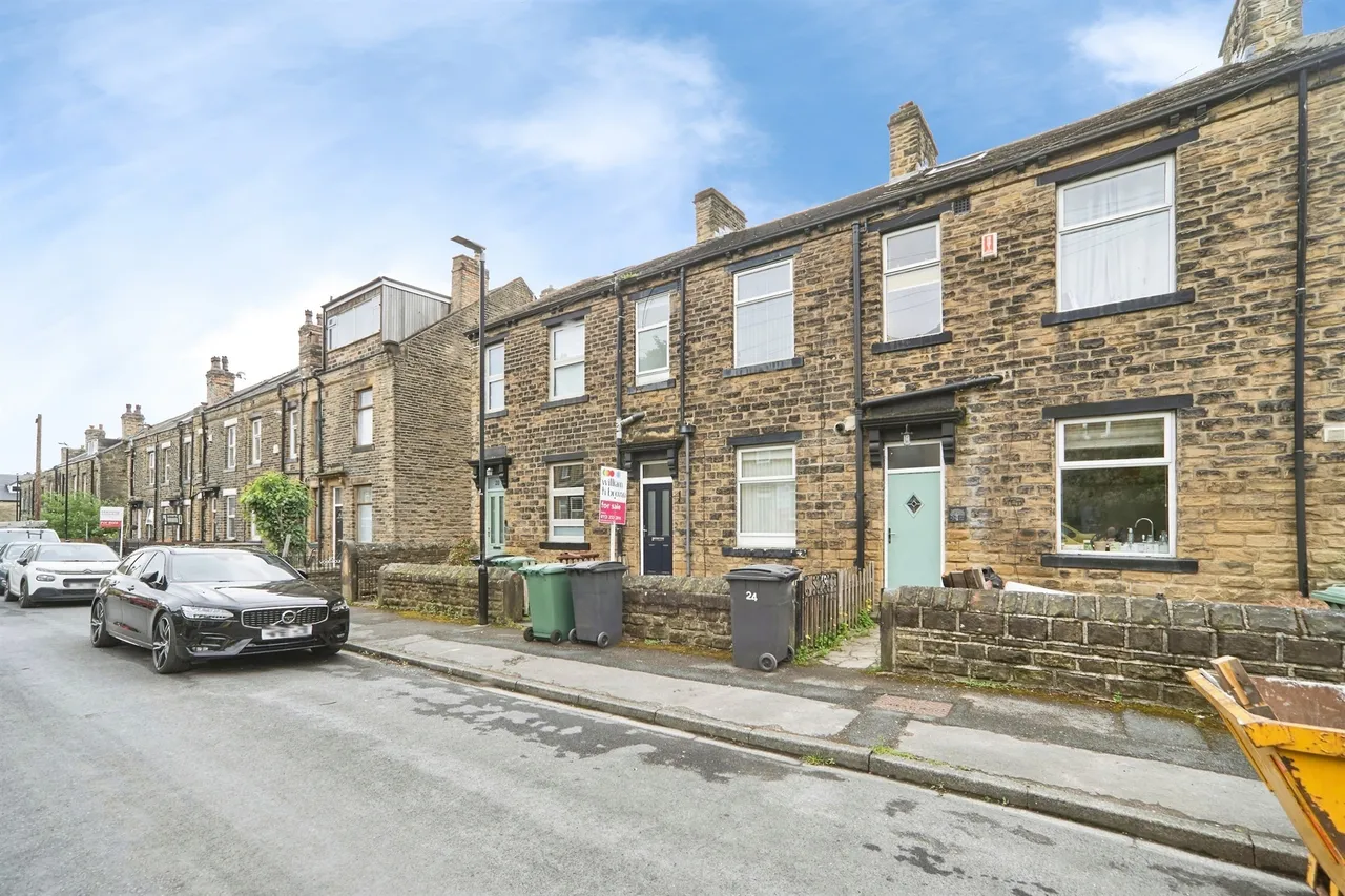 School Street, Pudsey, LS28, photo 19