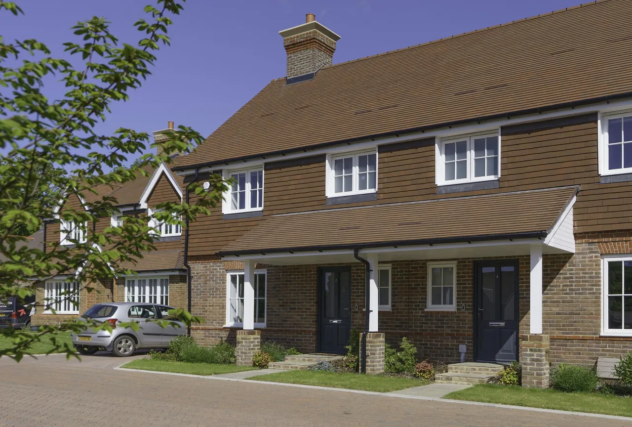 Bostocks Close, Cranleigh, GU6, photo 9