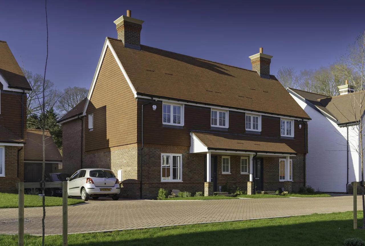 3 bed house for sale, Bostocks Close, Cranleigh, GU6