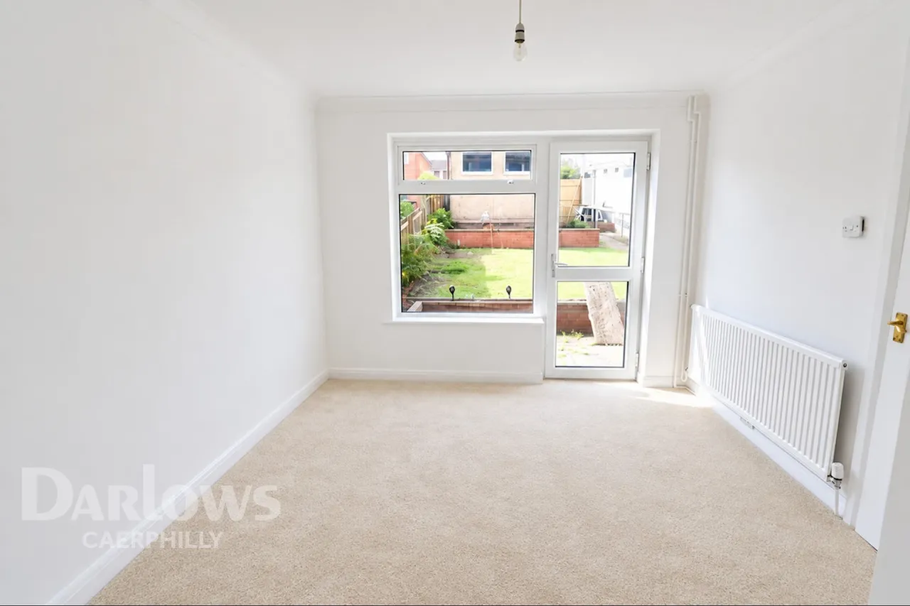 Carmarthen Court, Caerphilly, photo 5