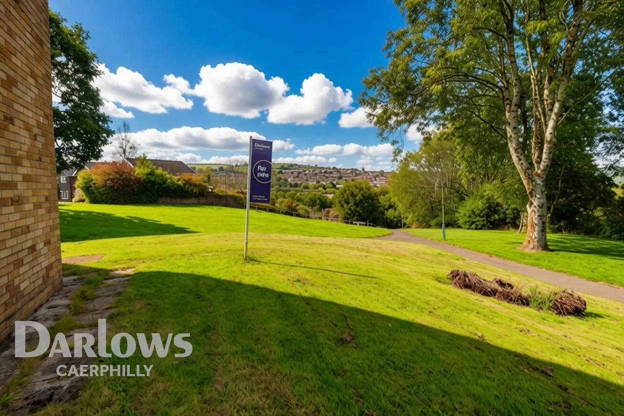 Carmarthen Court, Caerphilly, photo 22