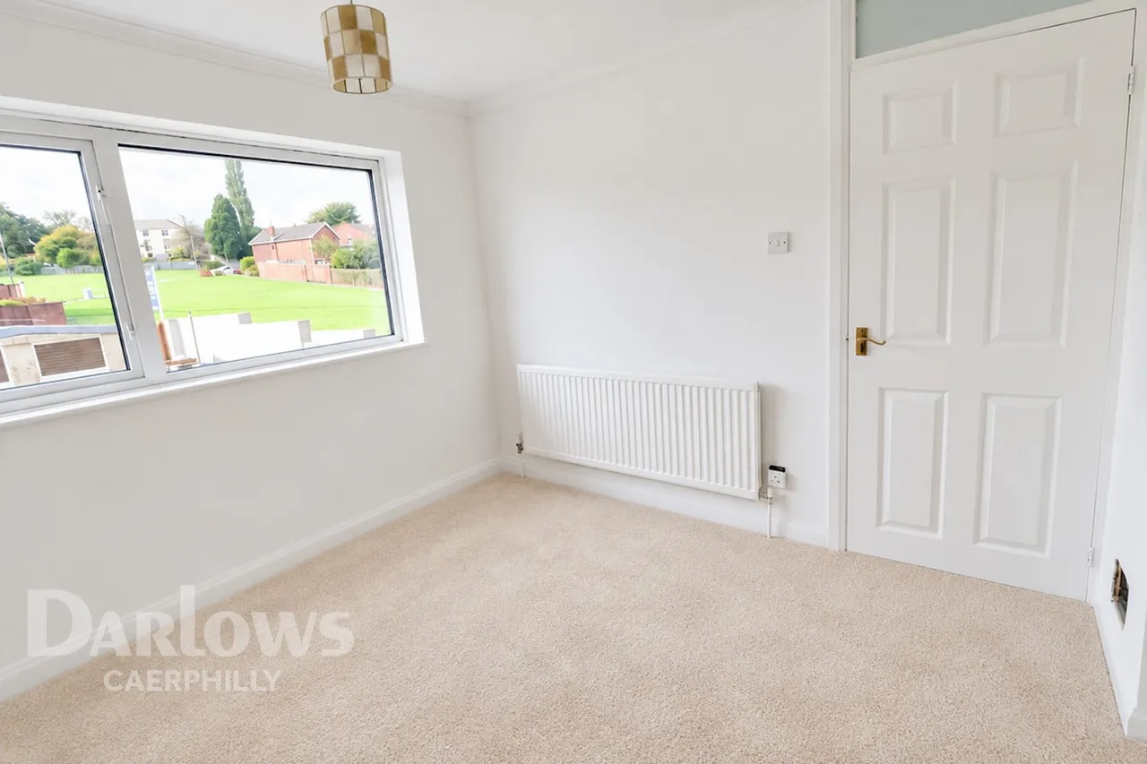 Carmarthen Court, Caerphilly, photo 8