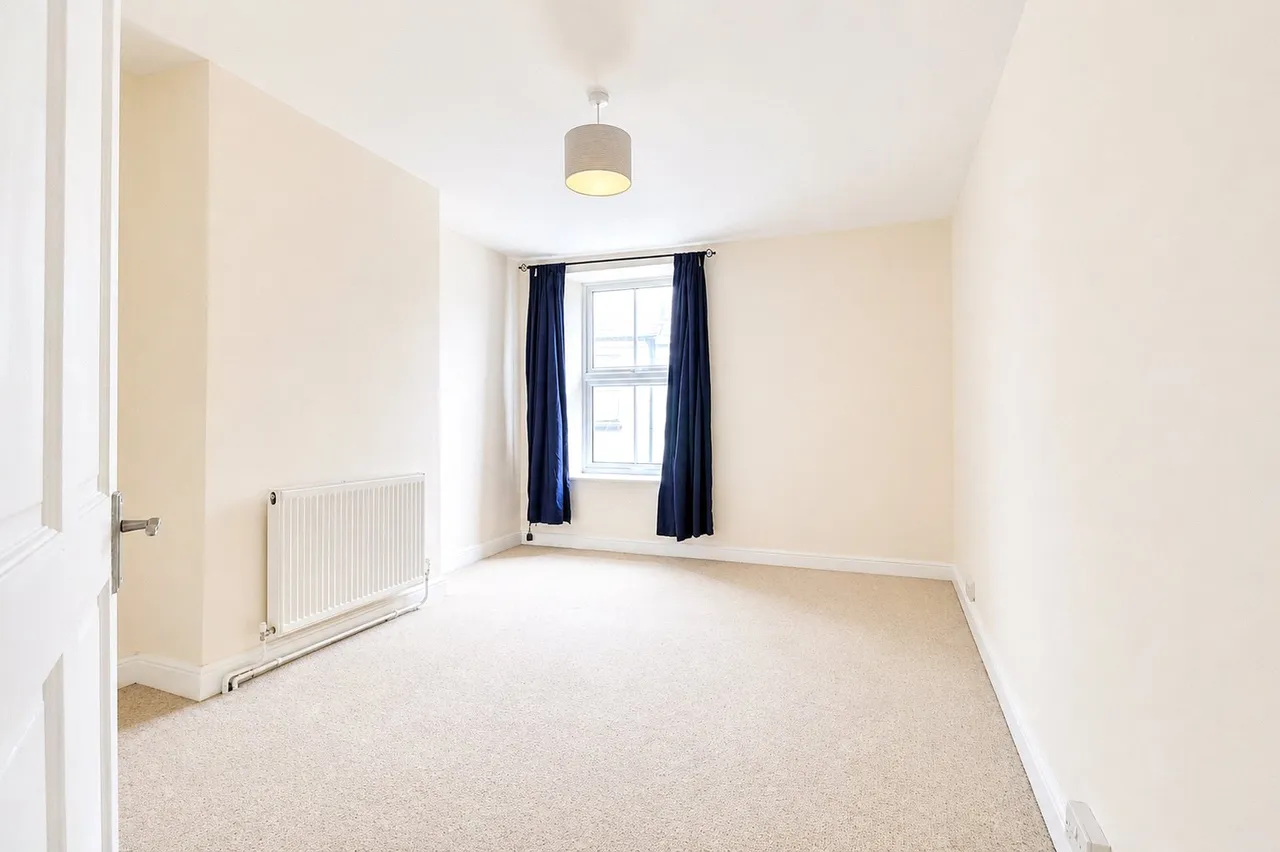 Barnstaple Street, South Molton, EX36, photo 8