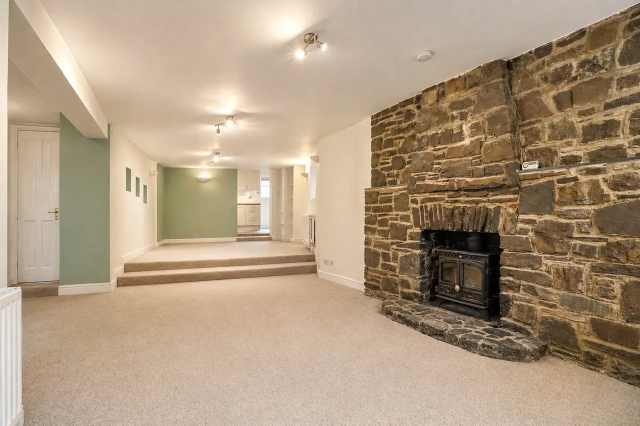 Barnstaple Street, South Molton, EX36, photo 3