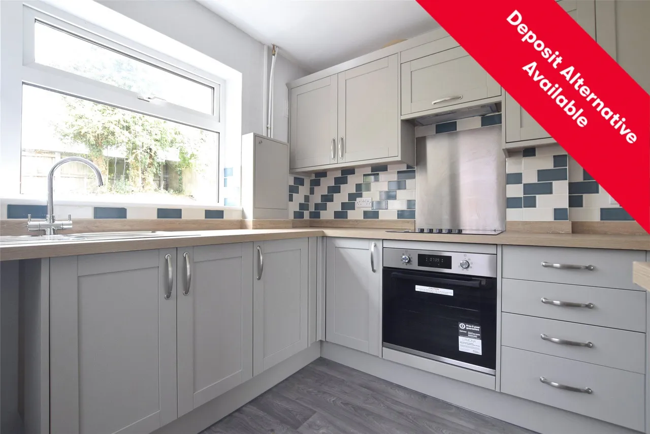 3 bed house to rent — Wessex Drive, Cheltenham, GL52 5AU