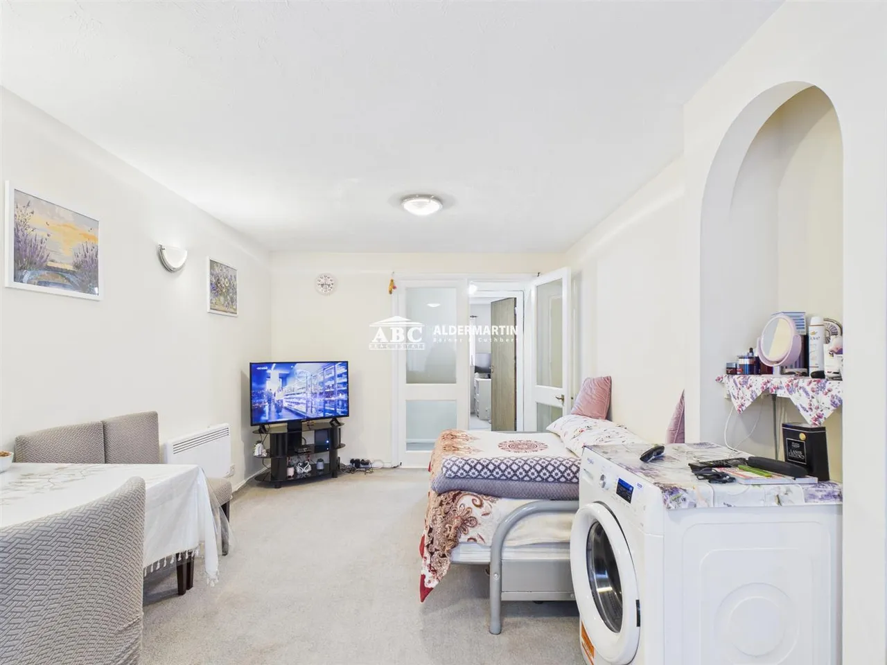 Gatting Close, Edgware, photo 7
