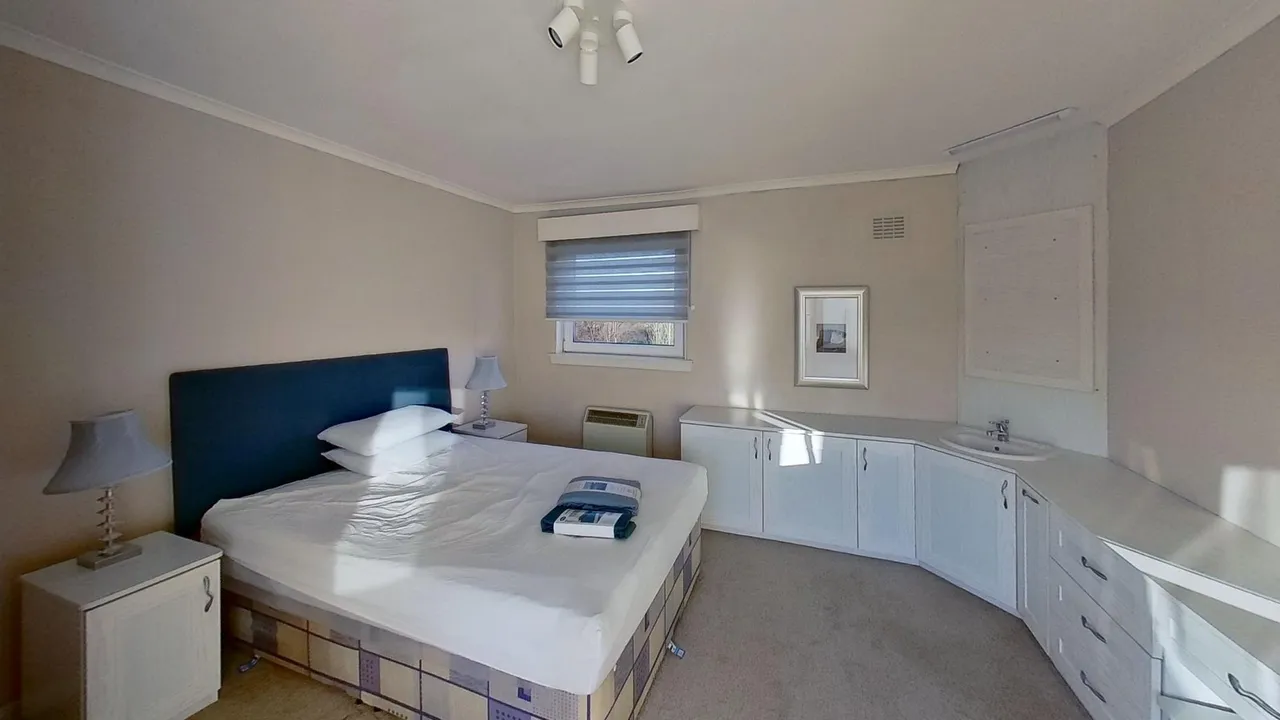 Barnton Court, Edinburgh, EH4, photo 9