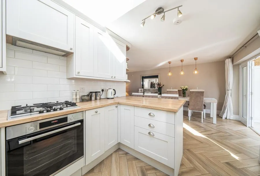 Victory Avenue, Morden, SM4, photo 14