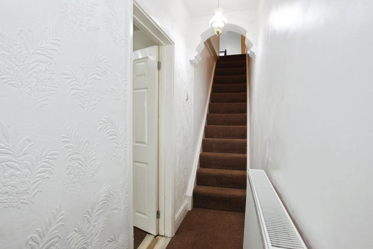 Abertillery Road, Abertillery, NP13, photo 3