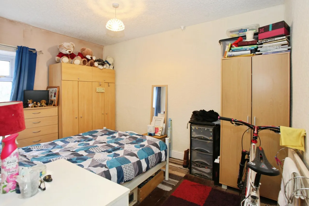 Abertillery Road, Abertillery, NP13, photo 19