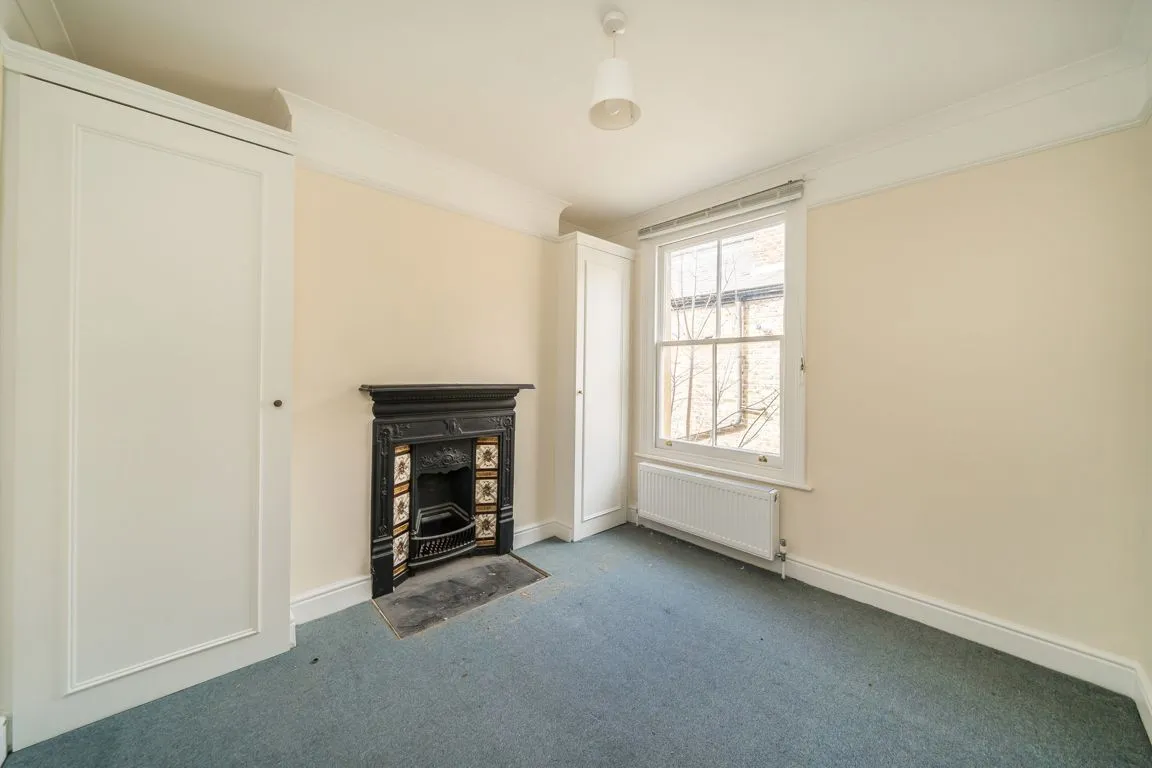 Boundaries Road, SW12, photo 6