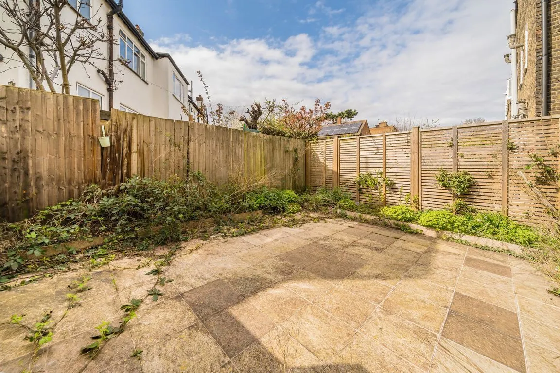Boundaries Road, SW12, photo 8