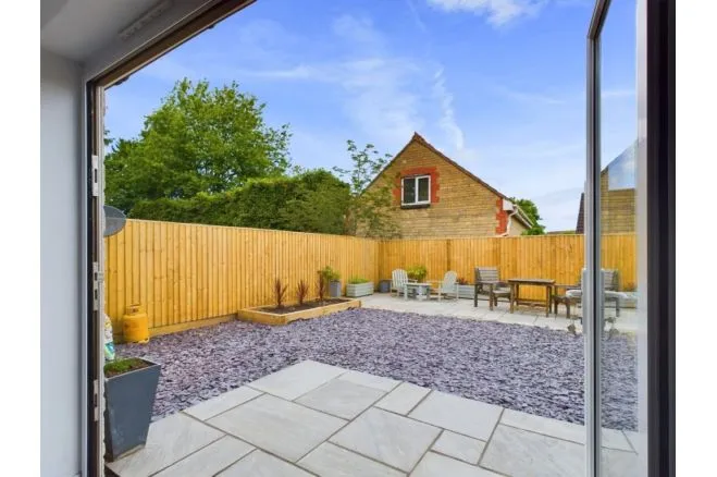 Royal Field Close, Chippenham, SN14, photo 20