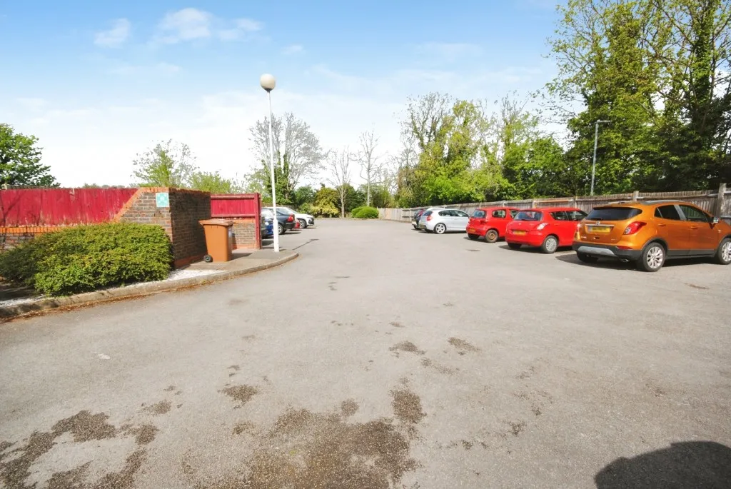The Grange, Abbots Langley, photo 9