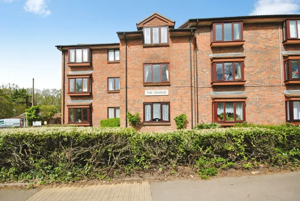 1 bed flat for sale, The Grange, Abbots Langley