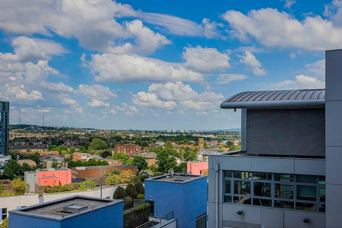 11 Saffron Central Square, Croydon, Surry, CR0 2GF, photo 13