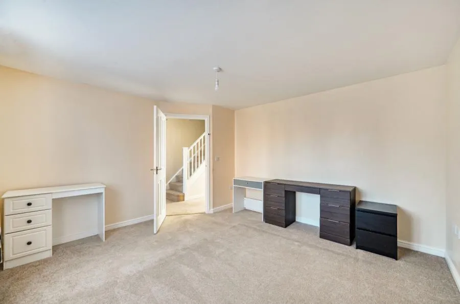 Wincombe Road, Coate, SN3, photo 6