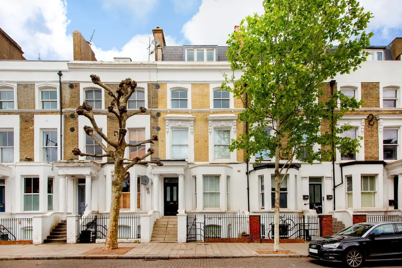 St John's Hill, London, SW11, photo 2