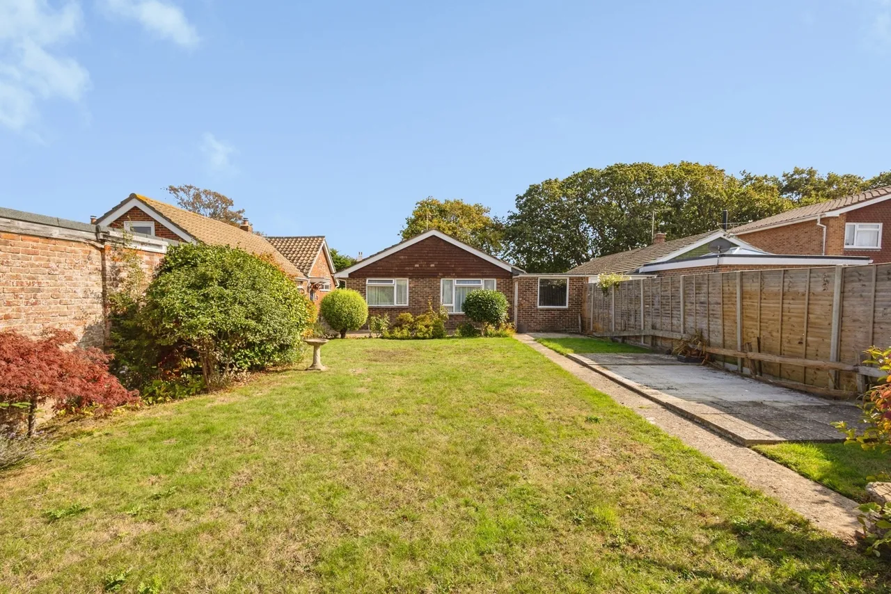 Webb Lane, Hayling Island, PO11, photo 7