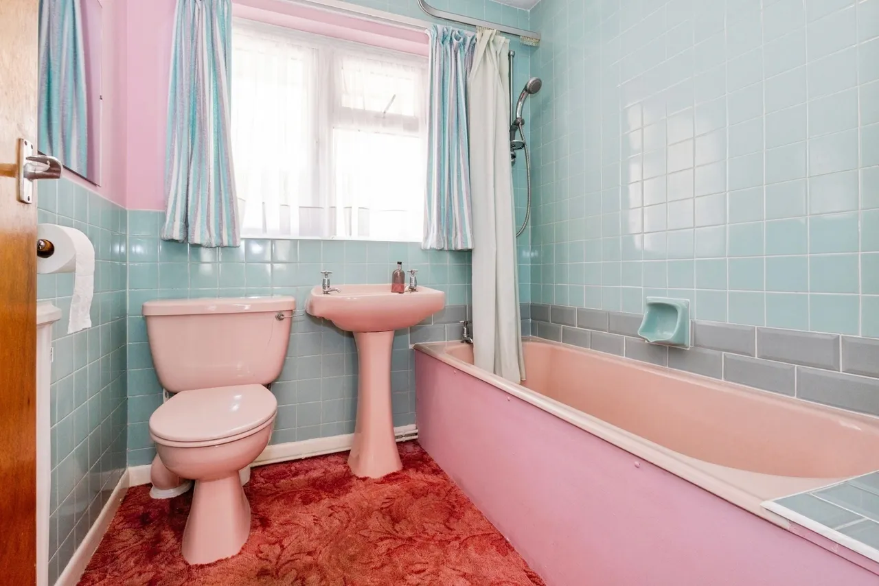 Webb Lane, Hayling Island, PO11, photo 11