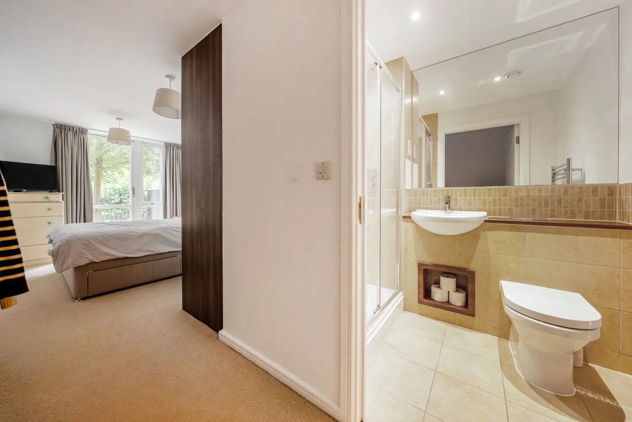 All Saints Road, Acton, W3, photo 16