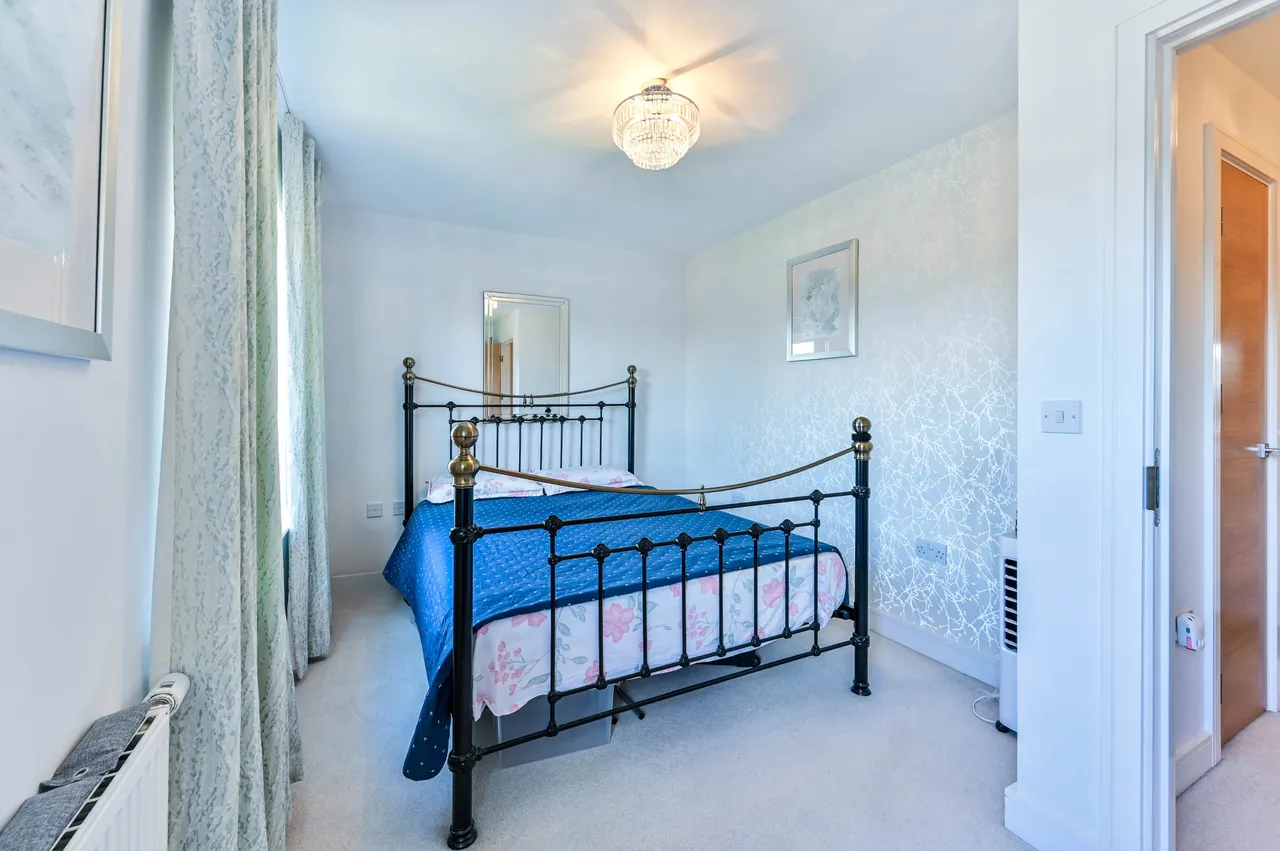 Woking, GU22, photo 7