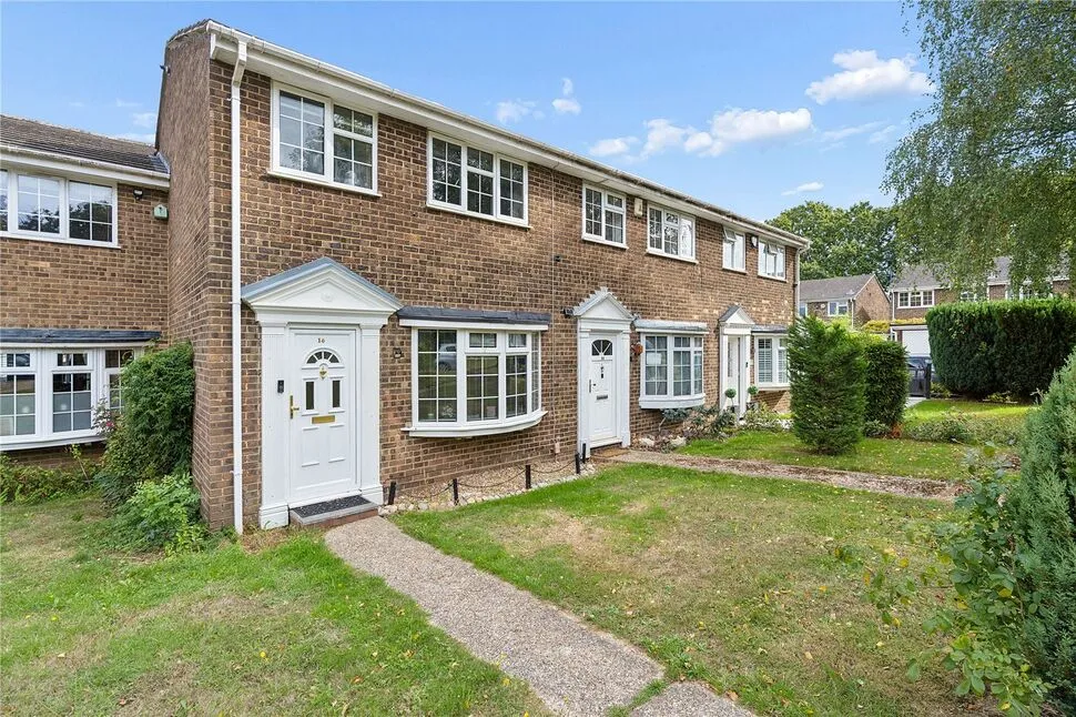 3 bed house for sale — Tuscan Drive, Chatham, Kent, ME5