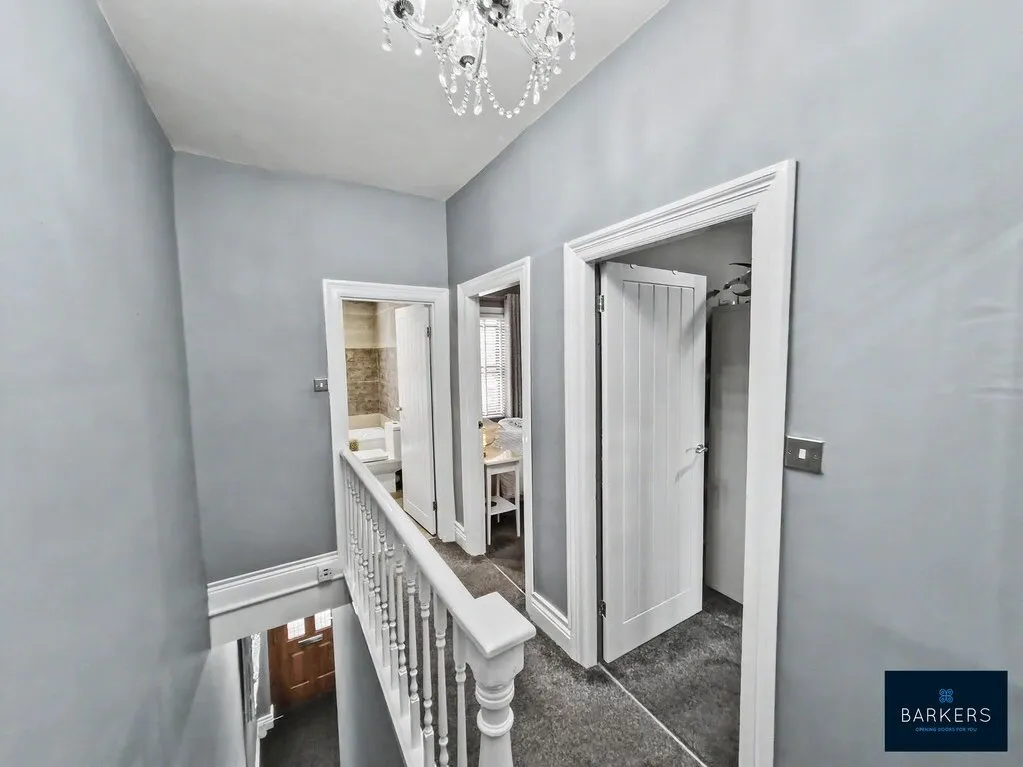 Vine Street, Cleckheaton, BD19, photo 17